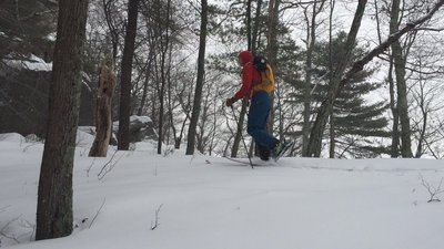Approaching the rock fall area at the top of Gertrude's Nose