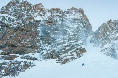 Getting some deep powder turns on the apron below the V
