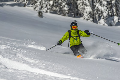 Vik carves up the deep stuff!