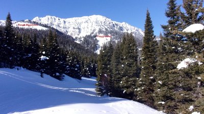 Looking up to the west from the "Windy Corner" at about 3 miles from parking lot.