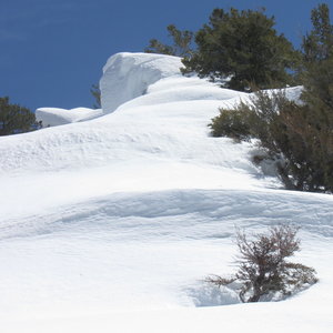 Saw lots of bus-sized cornices.  Stay well away from them!  Also, it would have been so nice to have crampons here.  I decided not to bring them last-minute.  Dumb.