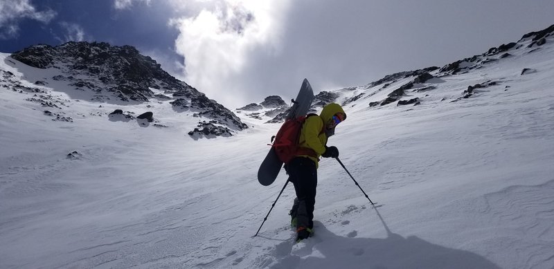 Carl Pluim kicking steps up Bear Claw 3 on Parry May 11th 2019