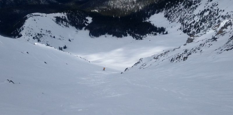 Carl Pluim skiing near the bottom of Bear Claw 3 on Parry May 11th 2019