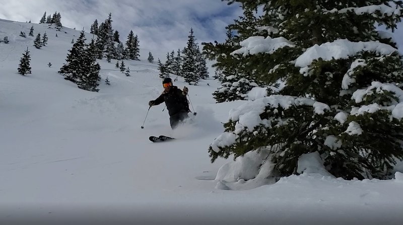Awesome powder a few hundred feet from drop in point.