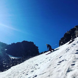 Jodie making the steepest section look easy.