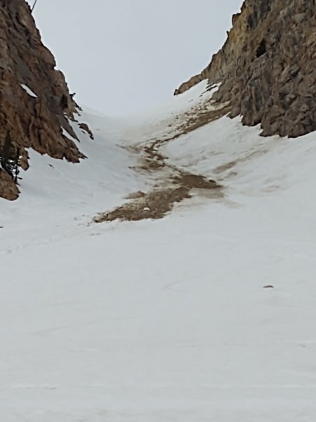 This is looking up the west couloir of the twins.  Skiing off fall-line and avoiding lots of debris was not my idea of fun, so I skied the east twin.