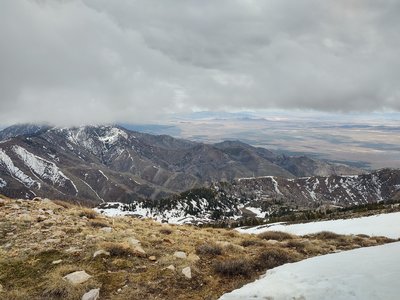 This was taken at the top of the east twin couloir looking south.