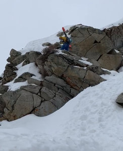 Steep section of Fantasy Ridge where ski patrol rigged a hand wire.