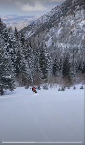 The bottom section of the run, a powdery, steeply-sloped meadow descending into Slide Canyon just above Bear Flats.