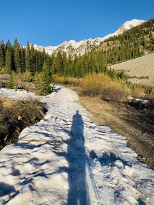 4WD road between the Creek crossing & Treeline in late May
