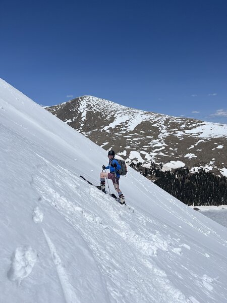 The couloir is skinnable but bootpacking may be faster.