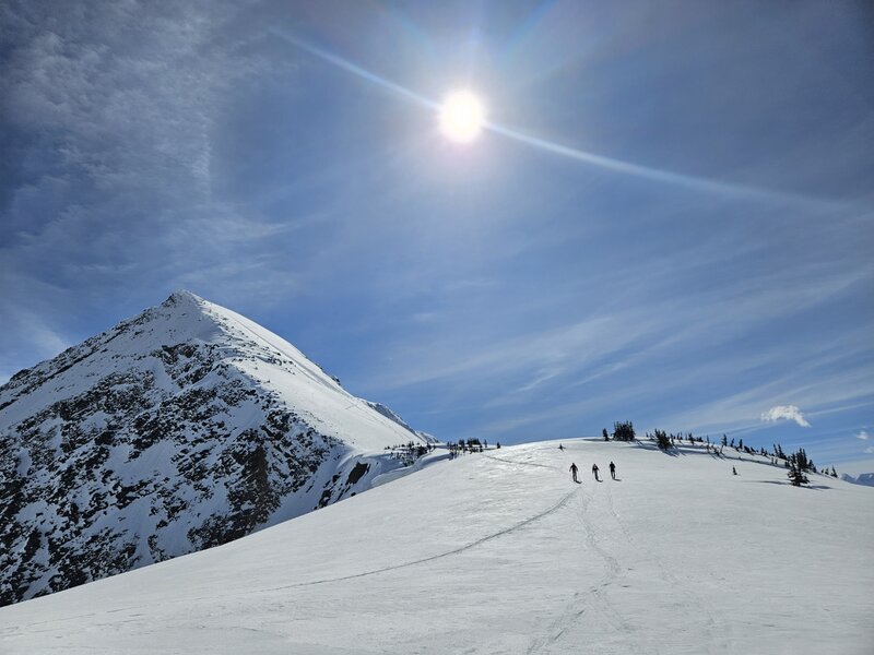 Balu Pass - looking up the West ridge of Mt Cheops